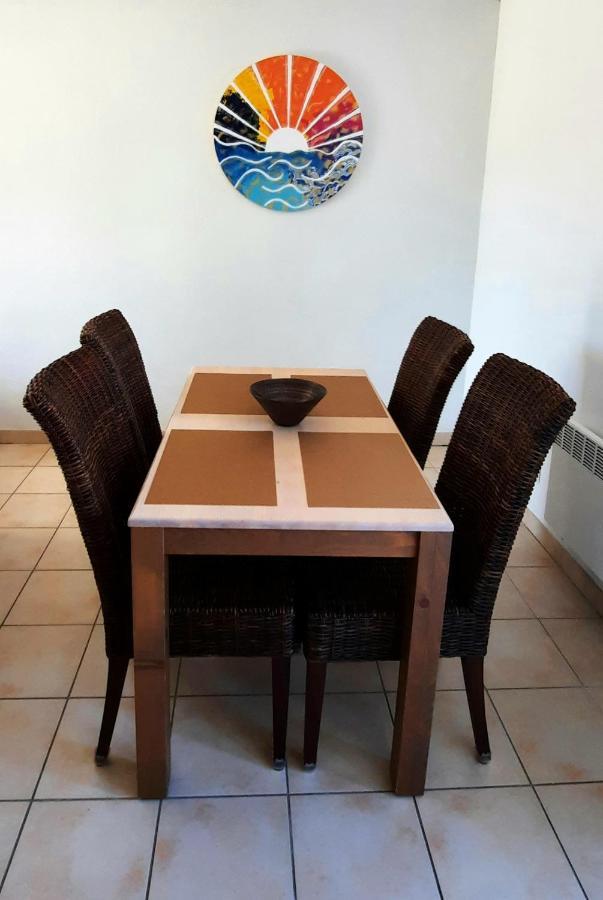 Chez Ced Et Laeti, Appartement Prive Avec Jardin Et Terrasse Dans Residence L'Estuaire Muni D'Une Piscine Couverte Et Aire De Jeu, Linge De Lit Et De Salle D'Eau Ainsi Que Tele, Compris Dans Le Tarif Profitez A Fond De Notre Belle Region Le Verdon-sur-Mer Dış mekan fotoğraf