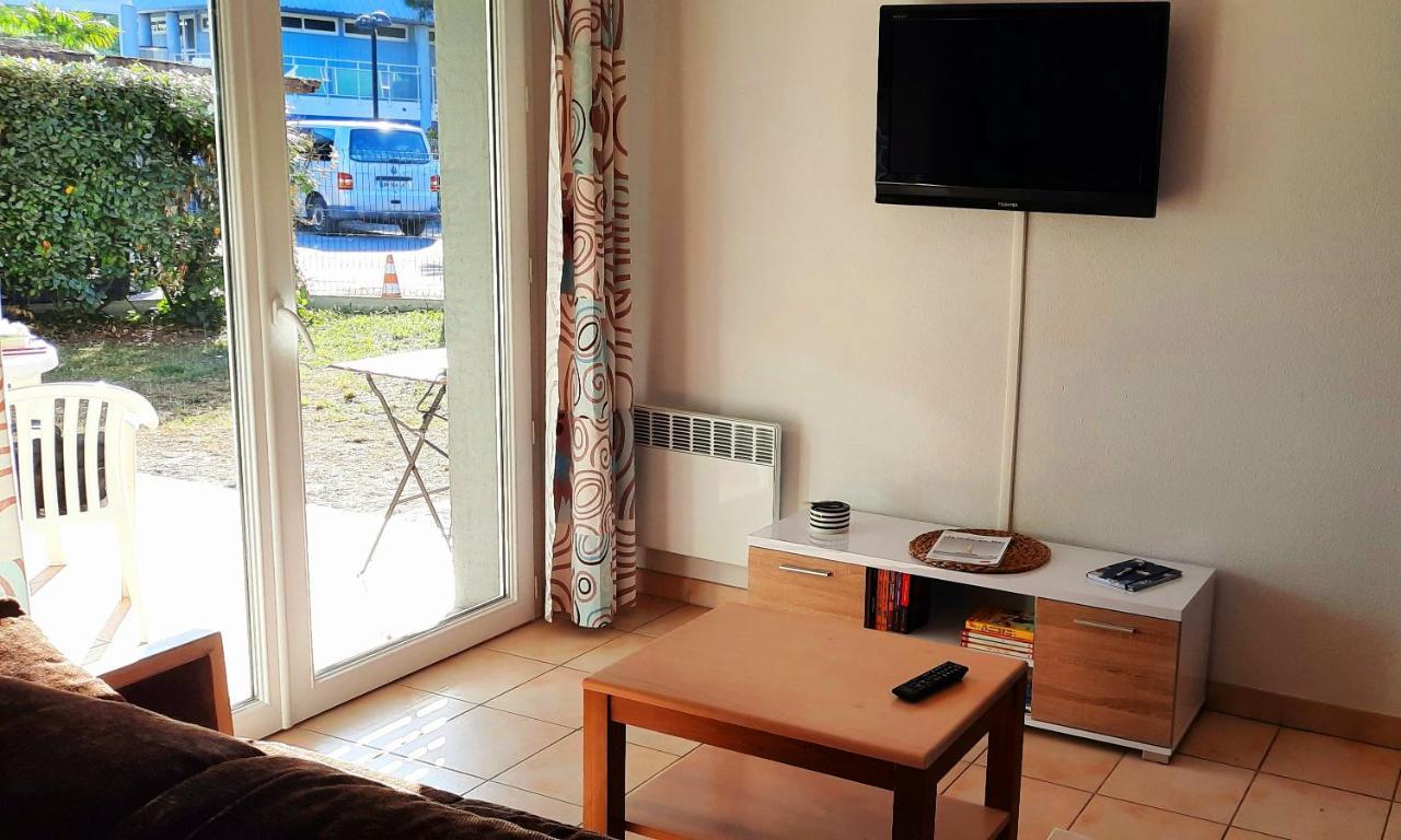 Chez Ced Et Laeti, Appartement Prive Avec Jardin Et Terrasse Dans Residence L'Estuaire Muni D'Une Piscine Couverte Et Aire De Jeu, Linge De Lit Et De Salle D'Eau Ainsi Que Tele, Compris Dans Le Tarif Profitez A Fond De Notre Belle Region Le Verdon-sur-Mer Dış mekan fotoğraf