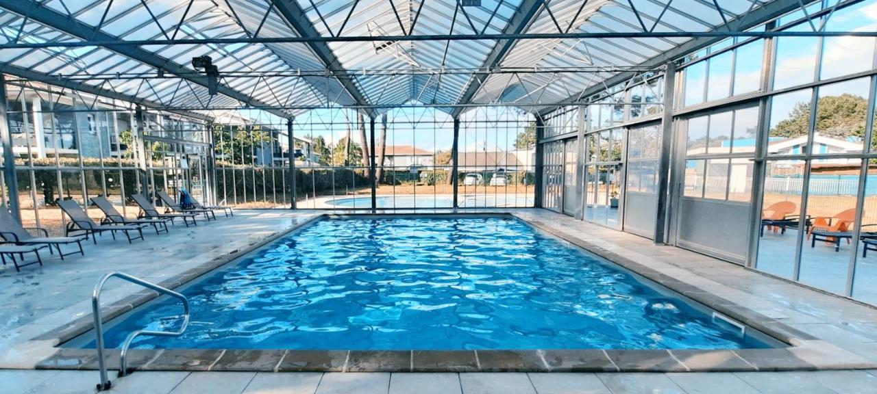 Chez Ced Et Laeti, Appartement Prive Avec Jardin Et Terrasse Dans Residence L'Estuaire Muni D'Une Piscine Couverte Et Aire De Jeu, Linge De Lit Et De Salle D'Eau Ainsi Que Tele, Compris Dans Le Tarif Profitez A Fond De Notre Belle Region Le Verdon-sur-Mer Dış mekan fotoğraf